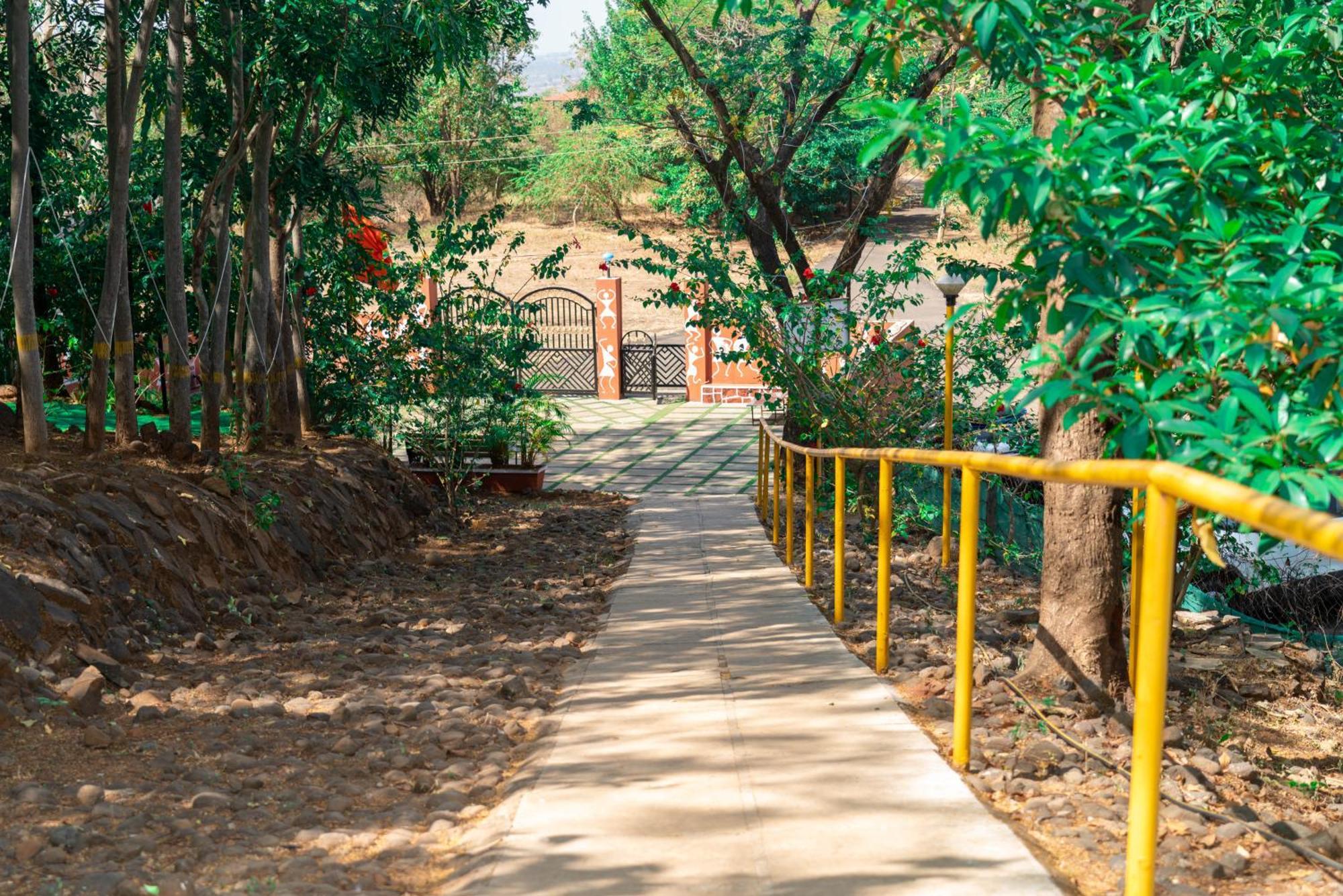 Wild Camp- The Nature Resort Khodala Extérieur photo
