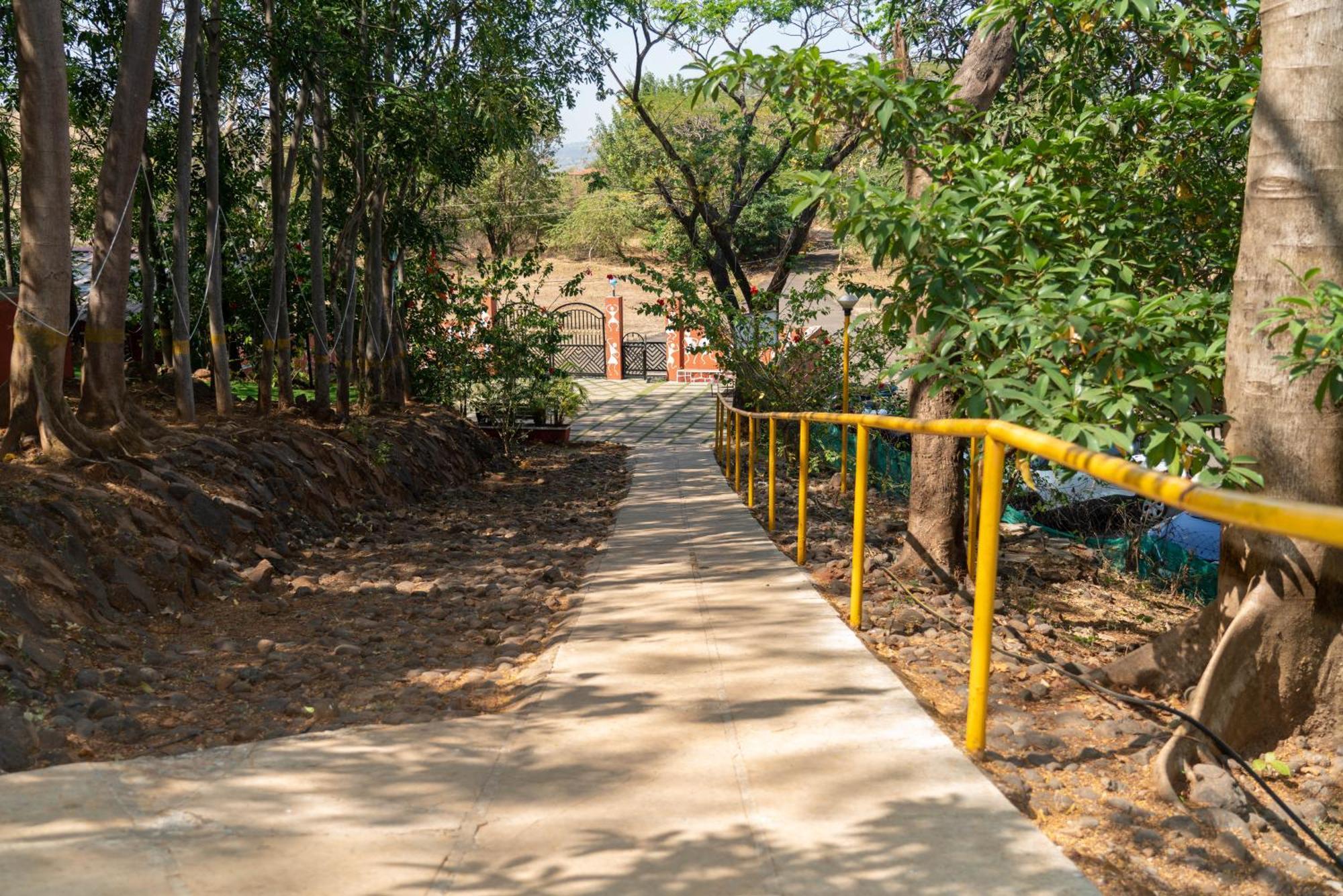 Wild Camp- The Nature Resort Khodala Extérieur photo