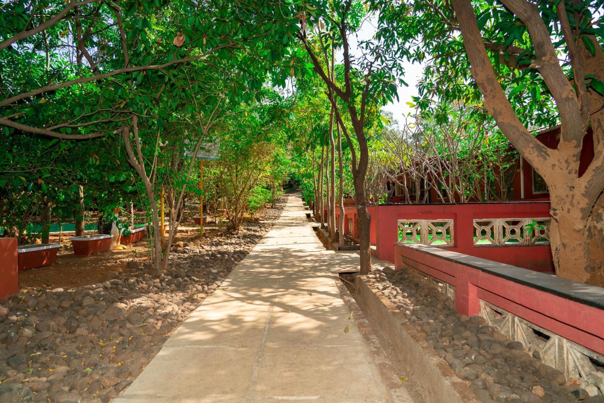 Wild Camp- The Nature Resort Khodala Extérieur photo